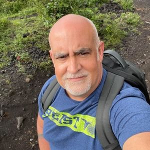 Meet your Posher, Omar